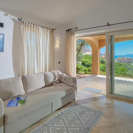 Azzurro - Sherdenia Luxury * مارينيلاّ
